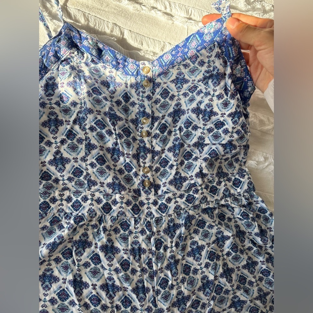 American Eagle Blue and White Romper - Picture 4 of 5